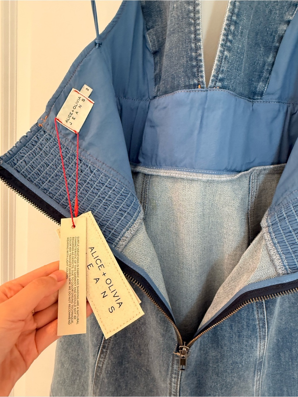 New Alice + Olivia SOLANA BUCKLE DENIM HALTER MINI DRESS - Picture 13 of 14